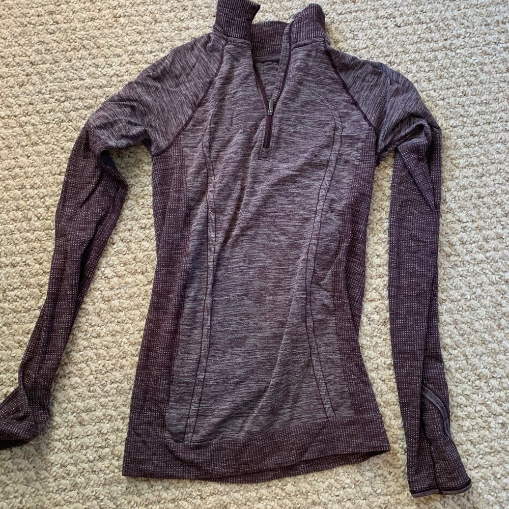 🌟STUNNING🌟 Lululemon 1/4 Zip